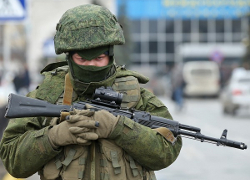 Минобороны РФ говорит, что военнослужащие случайно пересекли украинскую границу