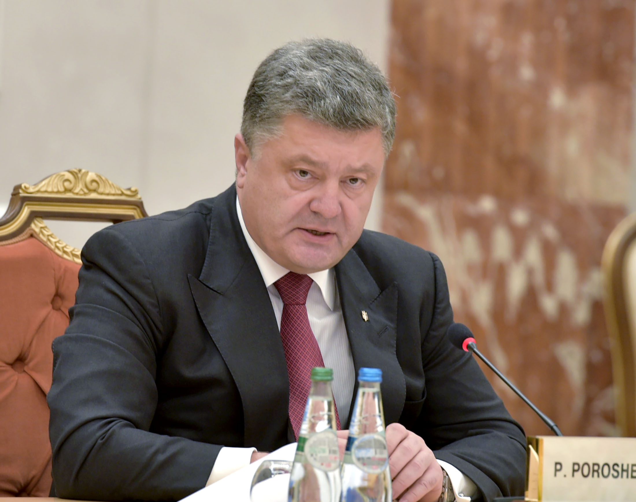 Порошенко завершил свой визит в Минск, - АП Украины