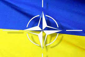 На территории Украины действительно пребывают военные РФ, - штаб НАТО в Европе