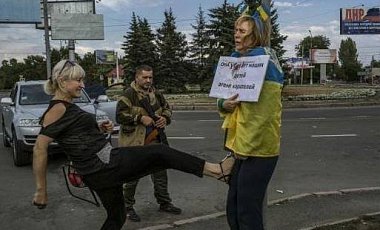 Из плена освободили патриотку, над которой издевались боевики ДНР