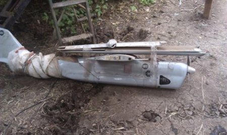 Террористы похитили из музея макет "Ту 141" и выдали его за сбитый украинский беспилотник