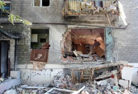 В Луганске в результате обстрелов города за сутки погибли 3 человека, еще 8 получили ранения