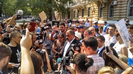 В Одессе требуют отставки начальника облУВД