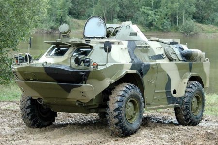 Гендиректор "Укрзализныци" подарил спецбатальону "Киев-1" боевую машину