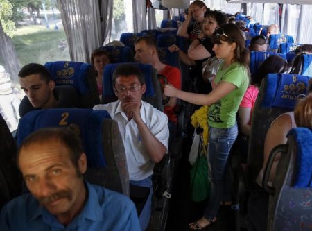 Из Луганска выехали более 4 тысяч человек