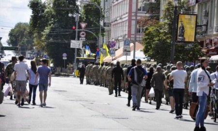 В Киеве прошла присяга 75 бойцов "Азова"