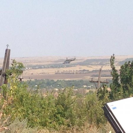 Российские вертолеты шастают через украинскую границу. Фото