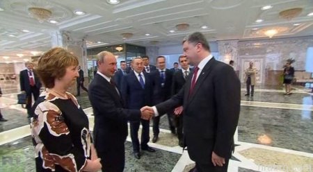 Встреча П.Порошенко и В.Путина состоится, но в частном порядке
