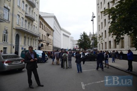 Под АП требуют подкрепления для Иловайска