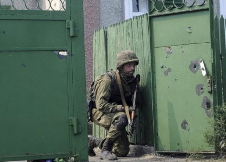 В Иловайске бойцы АТО пытаются вырваться из окружения, идут бои (дополнено)