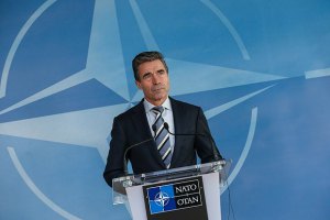 Россия нападает на Украину - Рассмусен Россия нападает на Украину - Рассмусен