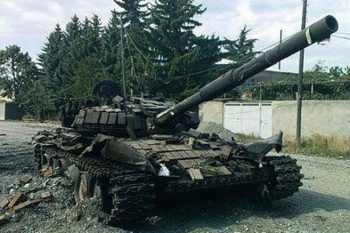 Под Мариуполем семь украинских танков отбили атаку 30 российских