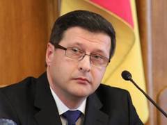Кировоградский губернатор уходит с должности в армию
