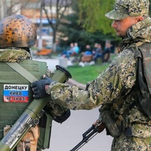В Донецке опять стреляют В Донецке опять стреляют