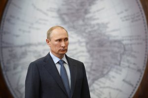 В Госдуме предложили сделать день рождения Путина "Днем вежливых людей"