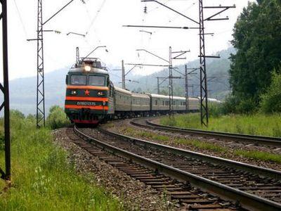 В Луганске возобновляется железнодорожное сообщение с Киевом