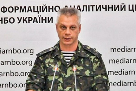 СНБО заявляет о начале реализации пунктов "мирного плана" на Донбассе СНБО заявляет о начале реализации пунктов "мирного плана" на Донбассе