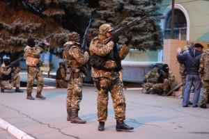Боевики захватили здание горотдела МВД Алчевска