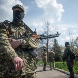 "ДНР" и "ЛНР" ожидают прекращения поставок вооружения из России