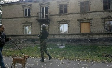 Террористы обстреляли поселок Горское на Луганщине: есть раненые