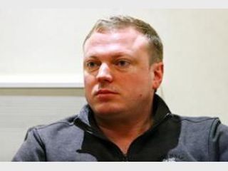 Прокуроры не изменятся пока на нескольких деревьях напротив прокуратуры не будут висеть некоторые из их коллег - Олийнык Прокуроры не изменятся пока на нескольких деревьях напротив прокуратуры не будут висеть некоторые из их коллег - Олийнык