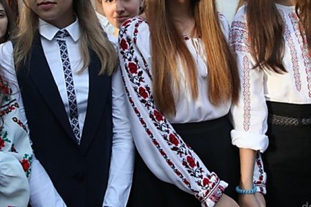 Ученики украинской гимназии в Ялте проигнорировали гимн России