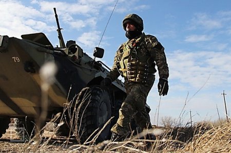 Украинские десантники, удерживая донецкий аэропорт, взяли в плен семь российских военнослужащих