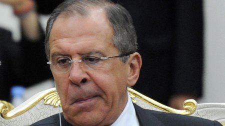 Лавров спешит менять украинскую конституцию Лавров спешит менять украинскую конституцию