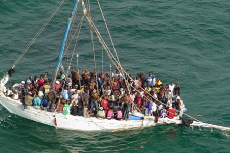В Средиземном море утонули около 500 мигрантов из Африки и с Ближнего Востока