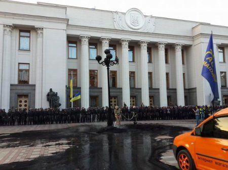 Обстановка под Радой успокоилась, попытки штурма прекратились