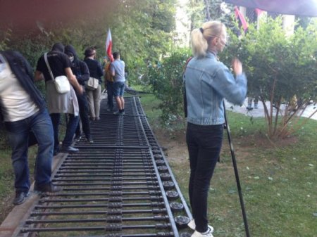 Обстановка под Радой успокоилась, попытки штурма прекратились Обстановка под Радой успокоилась, попытки штурма прекратились