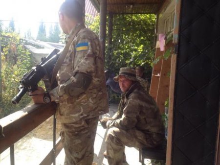 "Правый сектор" в зоне АТО вооружился пулеметами "Максим"