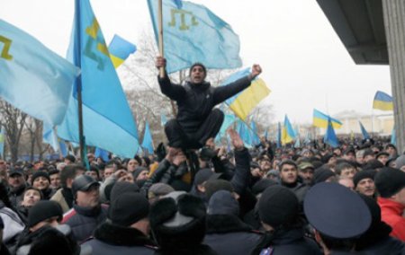 Джемилев заявляет, что оккупанты составляют списки крымских татар для "ликвидации"