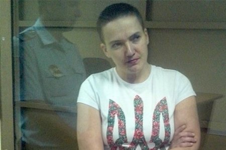 Семья Савченко утверждает, что летчицу везут в психиатрическую больницу Санкт-Петербурга