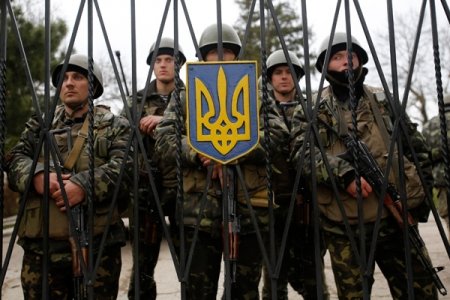 На военных складах Украины нет техники – Порошенко