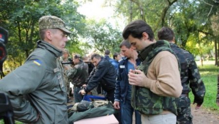 Во Львове стреляли в Путина (Фото) Во Львове стреляли в Путина (Фото)
