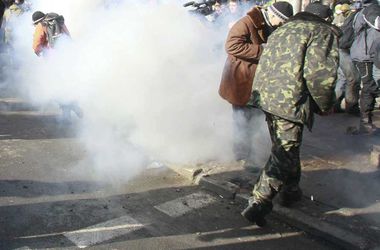 В Донецке боевик "ДНР" игрался гранатой и подорвал себя на трамвайной остановке
