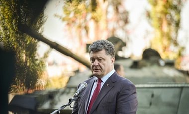 Завод Малышева выпустит рекордное количество танков - Порошенко