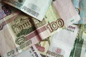 В России курс доллара достиг 43 рублей