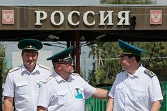 Издевательства российских таможенников над пенсионерами пересекающими границу