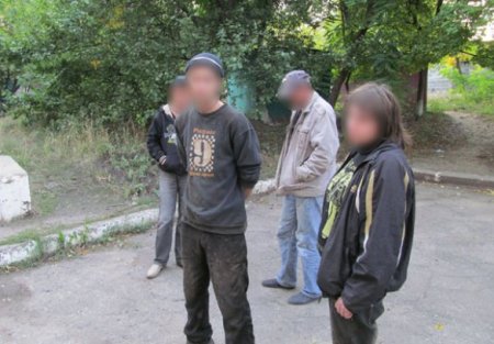 В Славянске оперативники задержали двух убийц