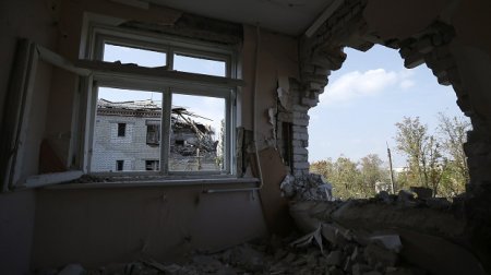 Боевики «ЛНР» снова обстреливают Счастье Боевики «ЛНР» снова обстреливают Счастье