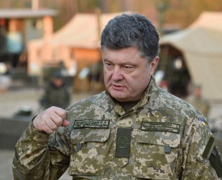 Любой захватчик окажется в изоляции и заплатит цену за то, что напал на Украину, - Порошенко Любой захватчик окажется в изоляции и заплатит цену за то, что напал на Украину, - Порошенко
