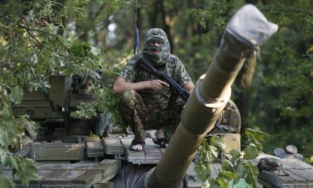 Боевики обстреляли блокпост батальона милиции "Луганск-1", ранены 2 милиционера, - Москаль