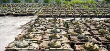 Пока наемники уничтожают Донбасс, Харьков отправляет в Россию 150 танков