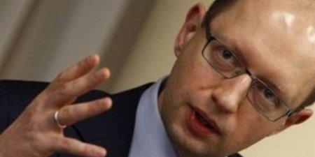 А.Яценюк представил в ВР национальную антикоррупционную стратегию