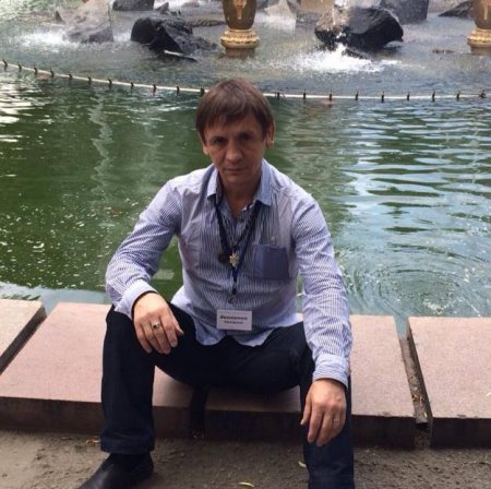 Кандидат в народные депутаты из Николаева Никора заявляет, что его избили и ограбили в столице
