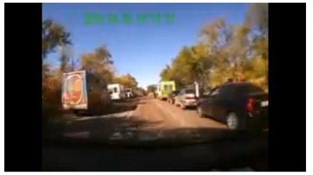 Боевики в Луганске устроили ралли на российском танке (Видео)