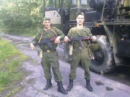 Водителями "гумконвоя" были российские военослужащие