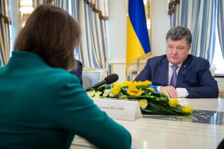 Порошенко согласен перенести дату выборов в отдельных районах Донбасса